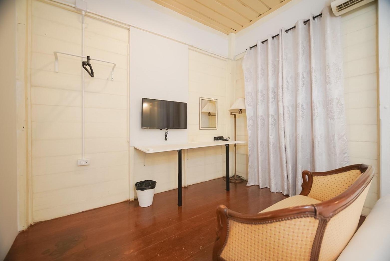 Mitr Inn Yaowarat Bangkok Luaran gambar