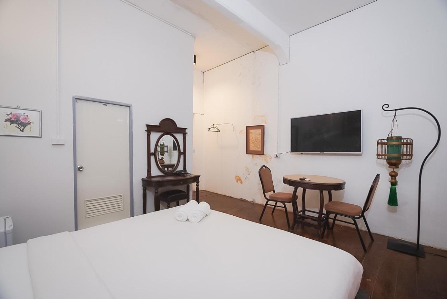 Mitr Inn Yaowarat Bangkok Luaran gambar
